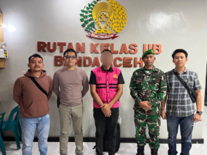 PENANGANAN KORUPSI BERLANJUT, TERDAKWA DUGAAN KORUPSI PENGELOLAAN BUMD PT BEURATA MAJU KABUPATEN ACEH TIMUR DIPINDAHKAN KE BANDA ACEH